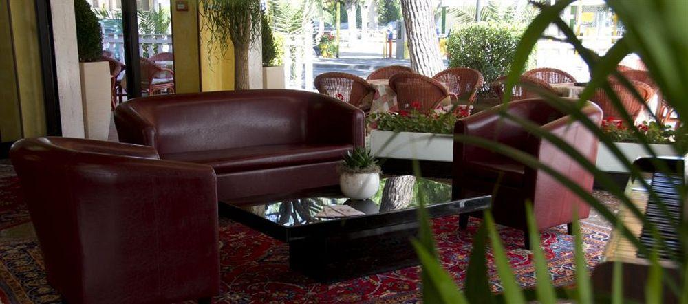 Hotel Felix Pindemonte Lido di Jesolo Luaran gambar